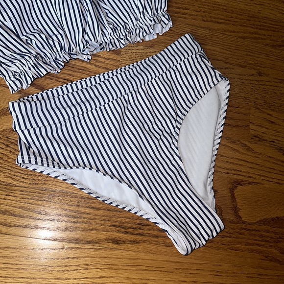 NWOT Navy and white stripe bikini - Picture 3 of 3
